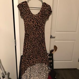 Forever 21 Leopard Print Hi-Low dress